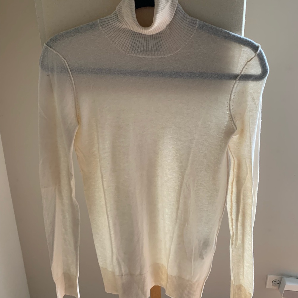 Dolce & Gabbana Cashmere/Silk Turtleneck Blouse